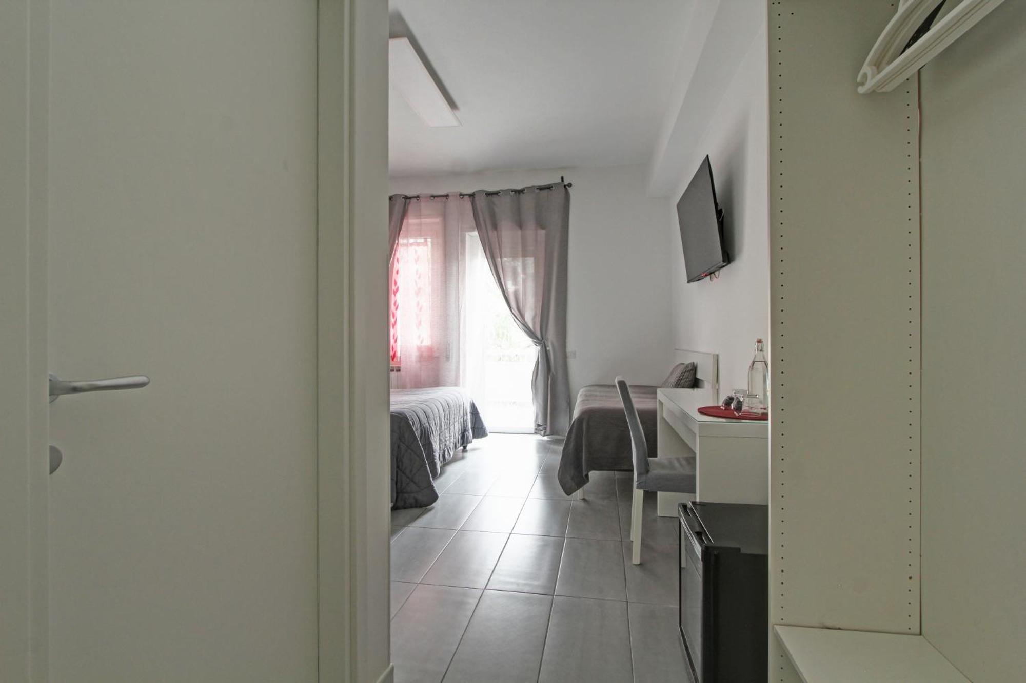Domus Viatoris Hotel Rome Exterior photo